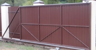 Купить откатные ворота из профнастила Зеленокумск, цена от 1746 руб.